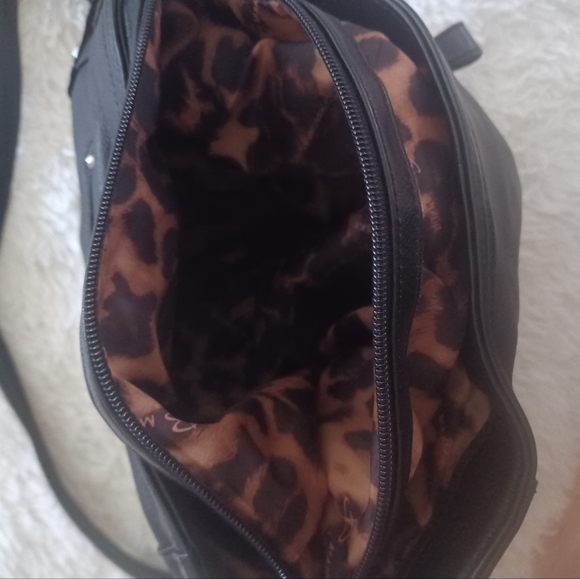B.MAKOWSKY Leather+Suede Silver Stud Bag. 12 X 14 Animal Print Lining  LIKE NEW - Picture 10 of 11